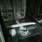 Ako umývať riad v umývačke riadu bez šmúh: hlavné tajomstvo obyčajného octu ako-umyvat-riad-v-umyvacke-riadu-bez-smuh-hlavne-tajomstvo.jpg